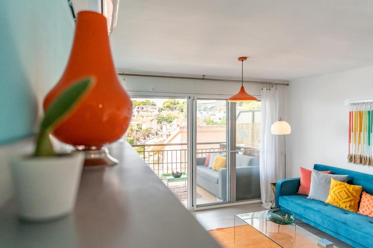 Beach Front Retro Hideaway In Salou Exteriér fotografie