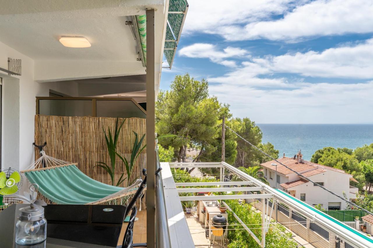 Beach Front Retro Hideaway In Salou Exteriér fotografie