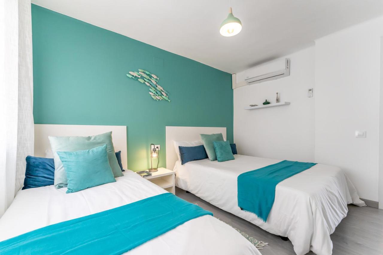 Beach Front Retro Hideaway In Salou Exteriér fotografie