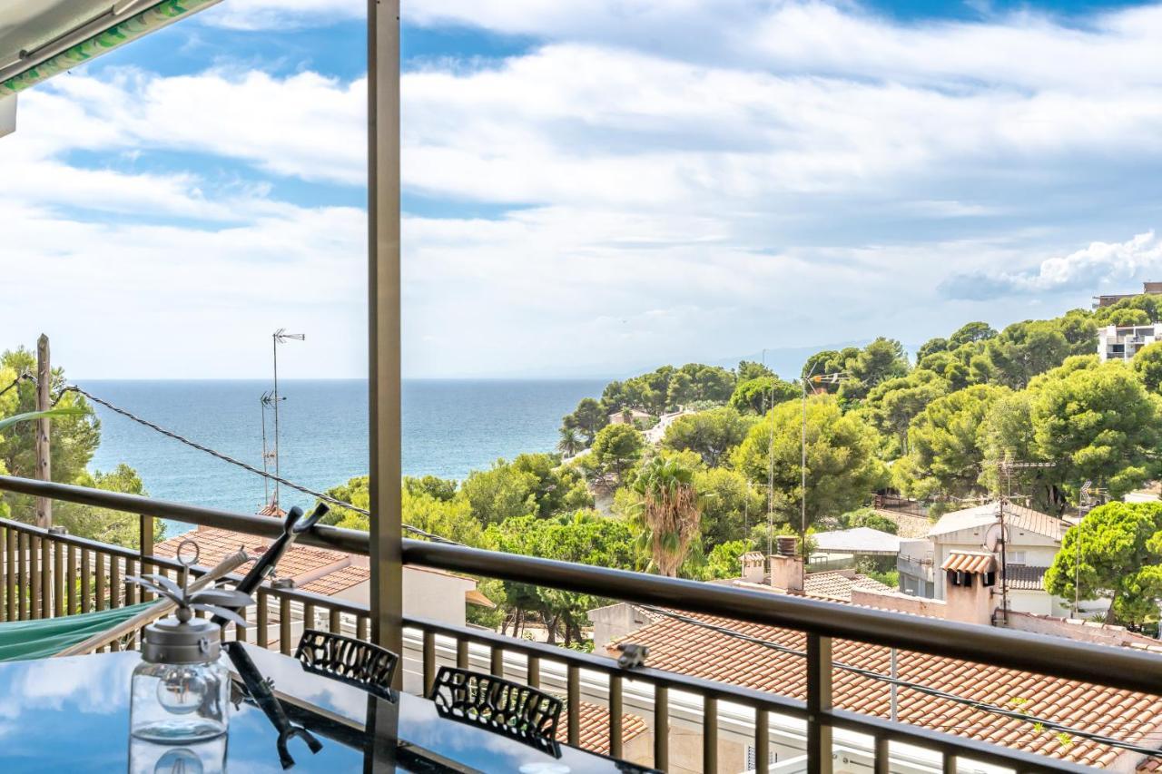 Beach Front Retro Hideaway In Salou Exteriér fotografie