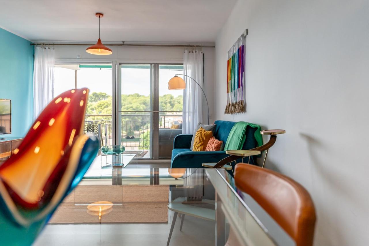 Beach Front Retro Hideaway In Salou Exteriér fotografie